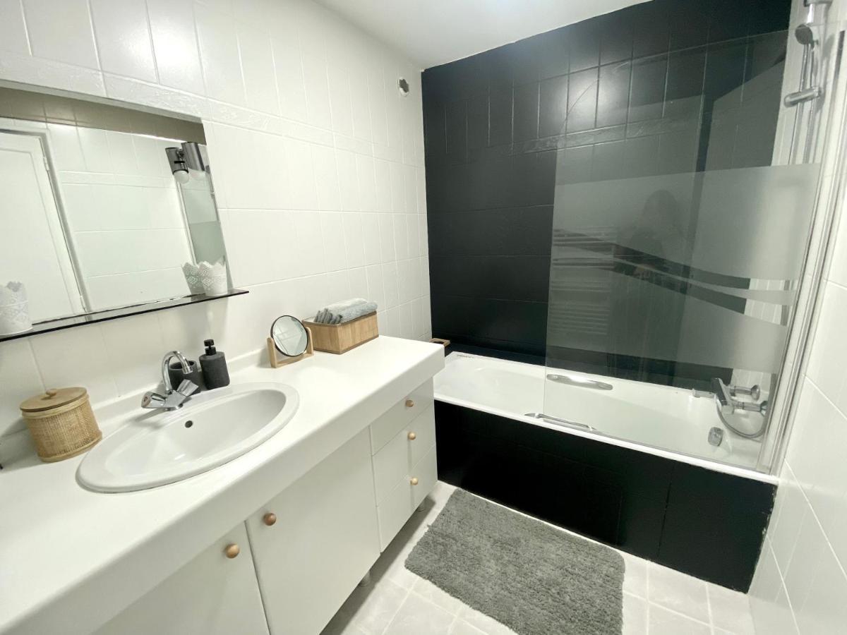 Quimper: T3 Avec Vue Cathedrale Proche Gare Apartment Екстериор снимка